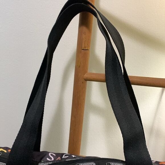 LESPORTSAC Mulitcolor Logo On Black
Nylon Tote - Picture 4 of 17